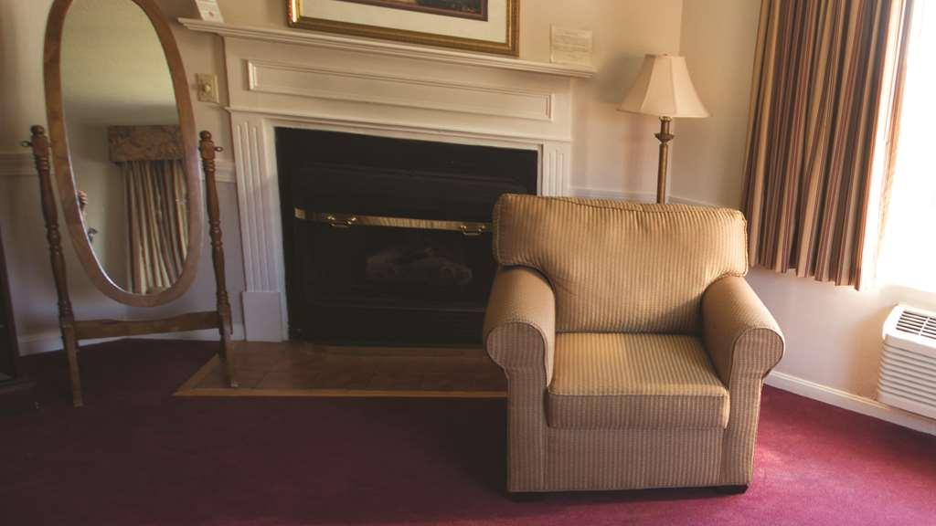 The Lucerne Inn Dedham Ruang foto